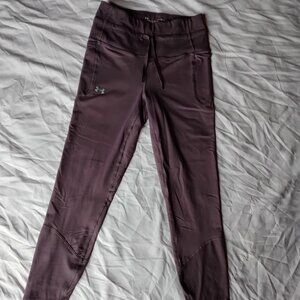 Womens lavender under armour fitted leggings